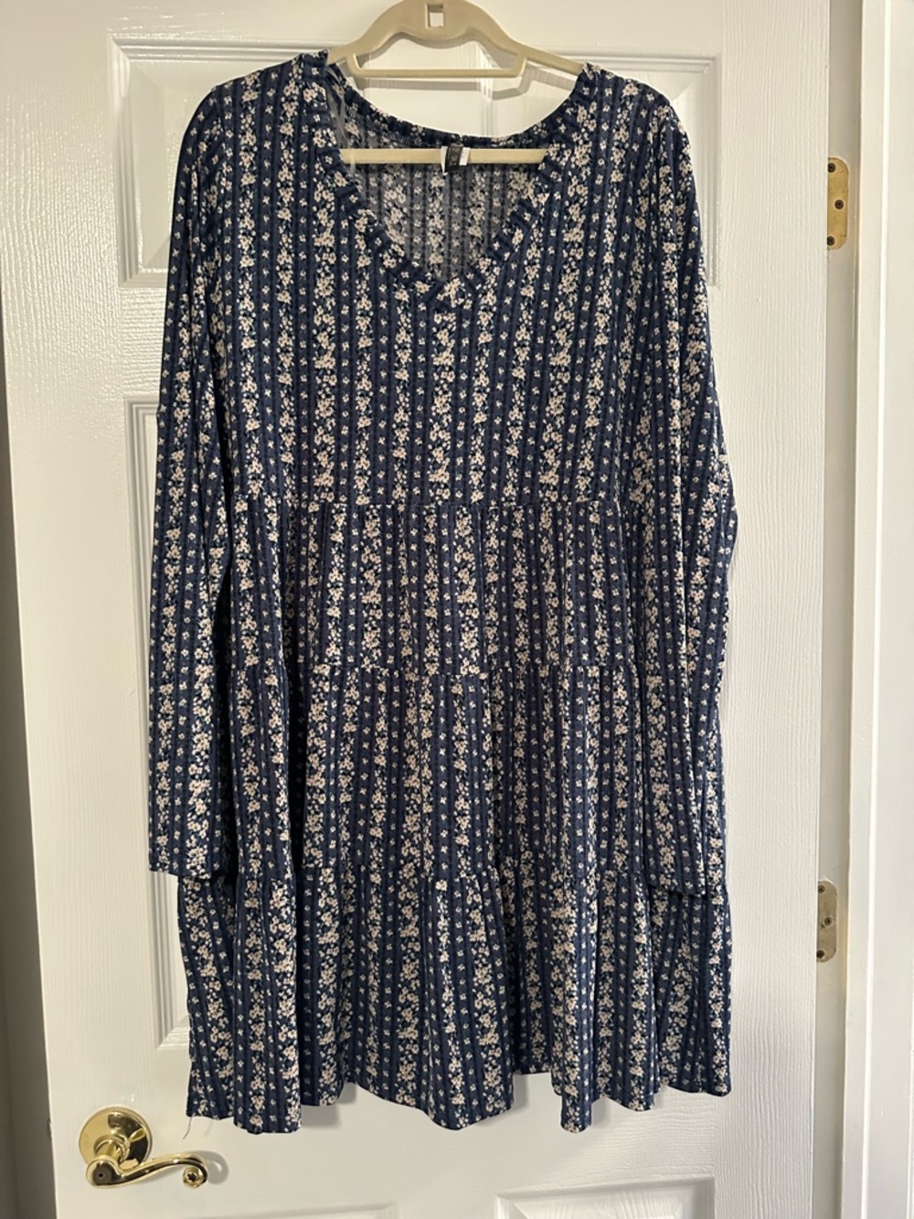 Women's Navy Floral Long Sleeve Tiered Dress